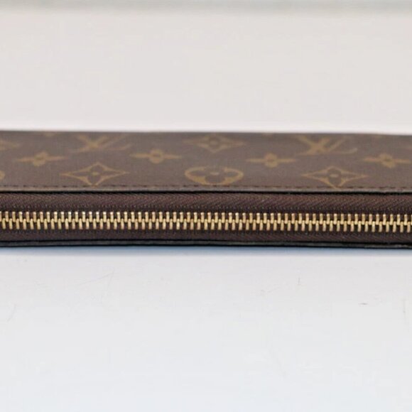 Louis Vuitton Clémence Monogram Women's Wallet - Fuchsia - Picture 15 of 16